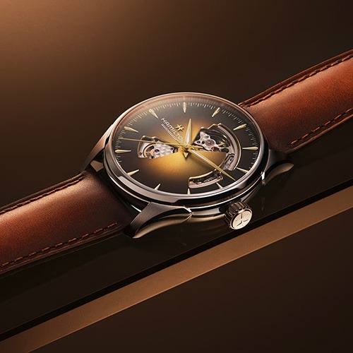 Montres automatiques suisses modernes d'une &eacute;l&eacute;gance technique