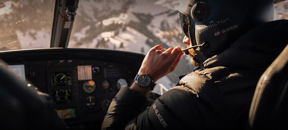 De la poste aérienne au cockpit moderne De la poste aérienne au cockpit moderne